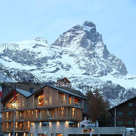 Chalet Blanc Cervinia Bed & Breakfast Breuil-Cervinia Eksteriør bilde